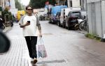 Amsterdam 27 juli 2023
Andre Hazes doet boodschap voor Monique op de PC Hooftstraat.