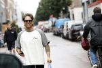 Amsterdam 27 juli 2023
Andre Hazes doet boodschap voor Monique op de PC Hooftstraat.