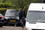 Rotterdam en Berkel en Rodenrijs 24 augustus 2023
Andre Hazes en Monique Westenberg arriveren in geblindeerde limo bij de rechtbank van Rotterdam ivm rechtszaak over dat hun zoontje Dre van school gehouden is  voor vakantie . Daarna rijden ze naar hun huis in Berkel. Er is veel pers op af gekomen . De Politie ving hen op bij de rechtbank.