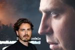 Barneveld 23 augustus 2023
Dorian Bindels en Soy Kroon gaan de mannelijke hoofdrollen spelen in 40-45 de Musical die door Studio 100 geproduceerd wordt . De vrouwelijke hoofdrollen worden vertolkt door Niniane Everaert en Gaia Aikman .De voorstelling gaat spelen in de midden Nederland hallen. Gert Verhulst is de bedenker. Renze Klamer presenteert het .