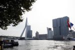 Rotterdam  24 augustus 2023
Erland Galjaard heeft  een prachtig appartement in Rotterdam gekocht . Het appartement kijkt uit op de erasmusbrug.