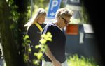 Zuiderwoude 26 juli 2023
Thijs Romer viert zijn verjaardag . Zijn moeder Yvonne Smolders is bij nhem thuis en laat de hond uit . Zus Nienke Romer en zwager Frederik Brom komen met hun dochter langs.