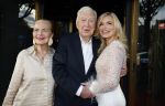 Amsterdam 31 augustus 2023
Premiere het grootste zwanenmeer ter wereld in Carre.
Henk v d Meijden met partner Monica dochter Elisa v d Meijden en partner