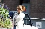 Amsterdam 4 augustus 2023
Leontien Ruiters doet boodschappen op de Cornelis schuytstraat.
