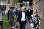 Assen 25 juli 2023
Rechtszaak Thijs Romer in de rechtbank van Assen Zijn moeder vader  Peter Romer en stiefmoeder kwamen met hem mee. Zijn advocaat is Wikke Monster