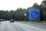 Assen 25 juli 2023
Rechtszaak Thijs Romer in de rechtbank van Assen Zijn moeder vader  Peter Romer en stiefmoeder kwamen met hem mee. Zijn advocaat is Wikke Monster
