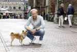 Haarlem 3 augustus 2023
Raymond Mens met zijn hond in het centrum van Haarlem .