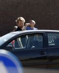 Zuiderwoude Marken 20 augustus 2023
Thijs Romer rijdt in zijn volkswagen Polo van zijn huis naar de Albert Heijn om boodschappen te doen .