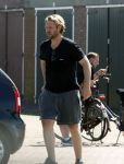 Zuiderwoude Marken 20 augustus 2023
Thijs Romer rijdt in zijn volkswagen Polo van zijn huis naar de Albert Heijn om boodschappen te doen .
