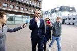 Assen 25 juli 2023
Rechtszaak Thijs Romer in de rechtbank van Assen Zijn moeder vader  Peter Romer en stiefmoeder kwamen met hem mee. Zijn advocaat is Wikke Monster