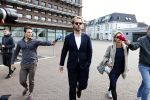 Assen 25 juli 2023
Rechtszaak Thijs Romer in de rechtbank van Assen Zijn moeder vader  Peter Romer en stiefmoeder kwamen met hem mee. Zijn advocaat is Wikke Monster