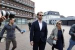 Assen 25 juli 2023
Rechtszaak Thijs Romer in de rechtbank van Assen Zijn moeder vader  Peter Romer en stiefmoeder kwamen met hem mee. Zijn advocaat is Wikke Monster