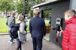 Assen 25 juli 2023
Rechtszaak Thijs Romer in de rechtbank van Assen Zijn moeder vader  Peter Romer en stiefmoeder kwamen met hem mee. Zijn advocaat is Wikke Monster