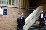 Assen 25 juli 2023
Rechtszaak Thijs Romer in de rechtbank van Assen Zijn moeder vader  Peter Romer en stiefmoeder kwamen met hem mee. Zijn advocaat is Wikke Monster