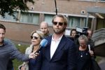 Assen 25 juli 2023
Rechtszaak Thijs Romer in de rechtbank van Assen Zijn moeder vader  Peter Romer en stiefmoeder kwamen met hem mee. Zijn advocaat is Wikke Monster