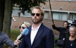 Assen 25 juli 2023
Rechtszaak Thijs Romer in de rechtbank van Assen Zijn moeder vader  Peter Romer en stiefmoeder kwamen met hem mee. Zijn advocaat is Wikke Monster