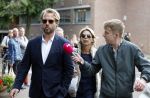 Assen 25 juli 2023
Rechtszaak Thijs Romer in de rechtbank van Assen Zijn moeder vader  Peter Romer en stiefmoeder kwamen met hem mee. Zijn advocaat is Wikke Monster