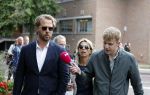Assen 25 juli 2023
Rechtszaak Thijs Romer in de rechtbank van Assen Zijn moeder vader  Peter Romer en stiefmoeder kwamen met hem mee. Zijn advocaat is Wikke Monster