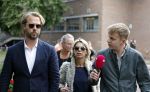 Assen 25 juli 2023
Rechtszaak Thijs Romer in de rechtbank van Assen Zijn moeder vader  Peter Romer en stiefmoeder kwamen met hem mee. Zijn advocaat is Wikke Monster