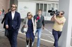 Assen 25 juli 2023
Rechtszaak Thijs Romer in de rechtbank van Assen Zijn moeder vader  Peter Romer en stiefmoeder kwamen met hem mee. Zijn advocaat is Wikke Monster