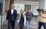 Assen 25 juli 2023
Rechtszaak Thijs Romer in de rechtbank van Assen Zijn moeder vader  Peter Romer en stiefmoeder kwamen met hem mee. Zijn advocaat is Wikke Monster