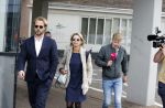 Assen 25 juli 2023
Rechtszaak Thijs Romer in de rechtbank van Assen Zijn moeder vader  Peter Romer en stiefmoeder kwamen met hem mee. Zijn advocaat is Wikke Monster