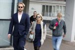 Assen 25 juli 2023
Rechtszaak Thijs Romer in de rechtbank van Assen Zijn moeder vader  Peter Romer en stiefmoeder kwamen met hem mee. Zijn advocaat is Wikke Monster