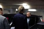 Assen 25 juli 2023
Rechtszaak Thijs Romer in de rechtbank van Assen Zijn moeder vader  Peter Romer en stiefmoeder kwamen met hem mee. Zijn advocaat is Wikke Monster