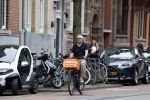 Amsterdam 24 juli 2023
Victor Reinier op zijn fiets in Amsterdam zuid.