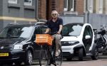 Amsterdam 24 juli 2023
Victor Reinier op zijn fiets in Amsterdam zuid.