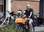 Amsterdam 24 juli 2023
Victor Reinier op zijn fiets in Amsterdam zuid.