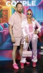 Amsterdam 21 augustus 2024
Presentatie Power Couple . De bekende koppels die mee doen aan het programma zijn: Djamila & Johannes, Eva & Sebastiaan, Laura & Ryan, Naomi & Quentin, Annebel & Rene, Michelle & Roy en Vonneke & Davinio. Monica Geuze en Valerio Zeno.  djamila Celina met partner