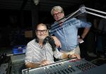 Amsterdam 31 augustus 2024
50 jaar Radio Veronica op het veronica schip.
Aanwezig oa Tineke de Nooij Wil Luikinga Adje Roland Erik de Zwart Ben Cramer Chimene v Oosterhout Manuela Kemp en haar man Tjerk Lammers . Erik de Zwart en Leo v d Goot