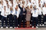 Den Haag 13 augustus 2024
Alle medaillewinnaars bij de olympische spelen op bezoek bij Koning Willem Alexander en Koningin Maxima op huis ten Bosch . oa aanwezig Femke Bol Sifan hassan Harrie Lavreysen Sharon v Rouwendaal Worthy de Jong Marit Bouwmeester Roy v d Berg de Hockey heren de hockey dames en alle roeiers.