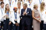Den Haag 13 augustus 2024
Alle medaillewinnaars bij de olympische spelen op bezoek bij Koning Willem Alexander en Koningin Maxima op huis ten Bosch . oa aanwezig Femke Bol Sifan hassan Harrie Lavreysen Sharon v Rouwendaal Worthy de Jong Marit Bouwmeester Roy v d Berg de Hockey heren de hockey dames en alle roeiers.
