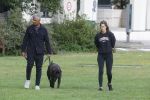 Amsterdam 23 augustus 2024
Frank Rijkaard en zijn vrouw Stephanie laten hun hond uit