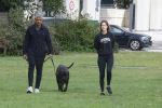 Amsterdam 23 augustus 2024
Frank Rijkaard en zijn vrouw Stephanie laten hun hond uit