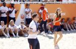 Scheveningen 12 augustus 2024
Aankomst olympische sporters in scheveningen . Humberto Tan presenteert het programma..
Harrie Lavreysen en Femke Bol