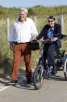 Scheveningen 27 augustus 2024
Afscheids feestje van Mark Rutte bij strandtent Culpepper. Jetta Klijnsma met man