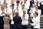 Den Haag 13 augustus 2024
Alle medaillewinnaars bij de olympische spelen op bezoek bij Koning Willem Alexander en Koningin Maxima op huis ten Bosch . oa aanwezig Femke Bol Sifan hassan Harrie Lavreysen Sharon v Rouwendaal Worthy de Jong Marit Bouwmeester Roy v d Berg de Hockey heren de hockey dames en alle roeiers.