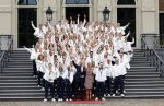 Den Haag 13 augustus 2024
Alle medaillewinnaars bij de olympische spelen op bezoek bij Koning Willem Alexander en Koningin Maxima op huis ten Bosch . oa aanwezig Femke Bol Sifan hassan Harrie Lavreysen Sharon v Rouwendaal Worthy de Jong Marit Bouwmeester Roy v d Berg de Hockey heren de hockey dames en alle roeiers.