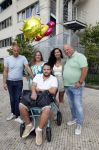 Helmond 30 augustus 2024
Mark Gillis wordt uit het ziekenhuis ontslagen waar hij ruim 9 weken heeft gelegen . Zijn vader Peter Gillis Wendy v Hout en broer Ruud Gillis en zus Inge Gillis halen hem op.