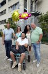 Helmond 30 augustus 2024
Mark Gillis wordt uit het ziekenhuis ontslagen waar hij ruim 9 weken heeft gelegen . Zijn vader Peter Gillis Wendy v Hout en broer Ruud Gillis en zus Inge Gillis halen hem op.