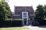 Noordwijkerhout 30 augustus 2024
Maxime Meiland heeft zonnepanelen op haar huis laten leggen om een beter Energielabel te krijgen.
Het huis van Maxime staat te koop.