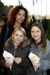 Amsterdam 6 oktober 2008
Premiere film huis Anubis in de theaterfabriek. 
Paula v oest met dochters