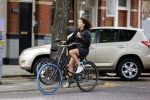 Amsterdam 27 juli 2020
Paula v Oest op de fiets in Amsterdam zuid