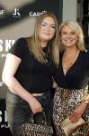 Amsterdam 9augustus 2024
Premiere show Hans Klok in Carre . Pernille la Lau kwam met haar dochter