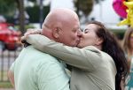 Helmond 30 augustus 2024
Mark Gillis wordt uit het ziekenhuis ontslagen waar hij ruim 9 weken heeft gelegen . Zijn vader Peter Gillis Wendy v Hout en broer Ruud Gillis en zus Inge Gillis halen hem op.