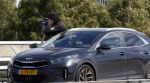Schiphol 10 augustus 2024
Politie agent met een laser pistool boven op de brug bij Schiphol.