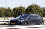 Schiphol 10 augustus 2024
Politie agent met een laser pistool boven op de brug bij Schiphol.